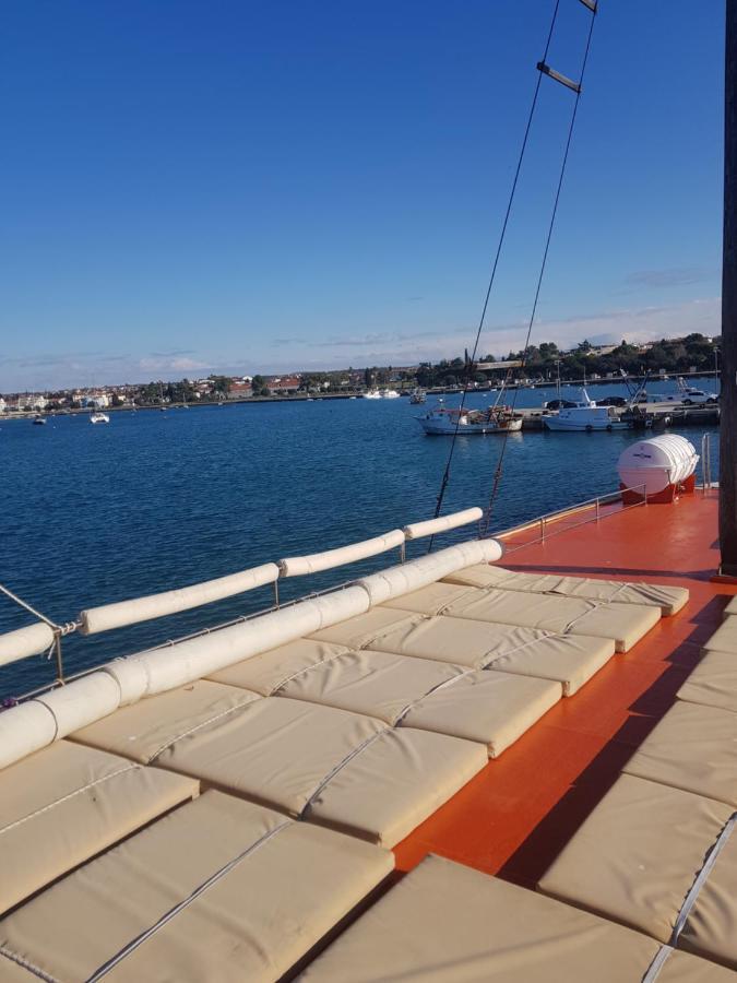 Boat & Breakfast Hotel Умаг Екстериор снимка