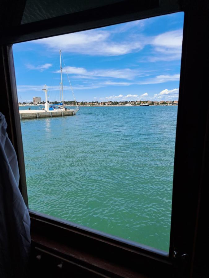 Boat & Breakfast Hotel Умаг Екстериор снимка