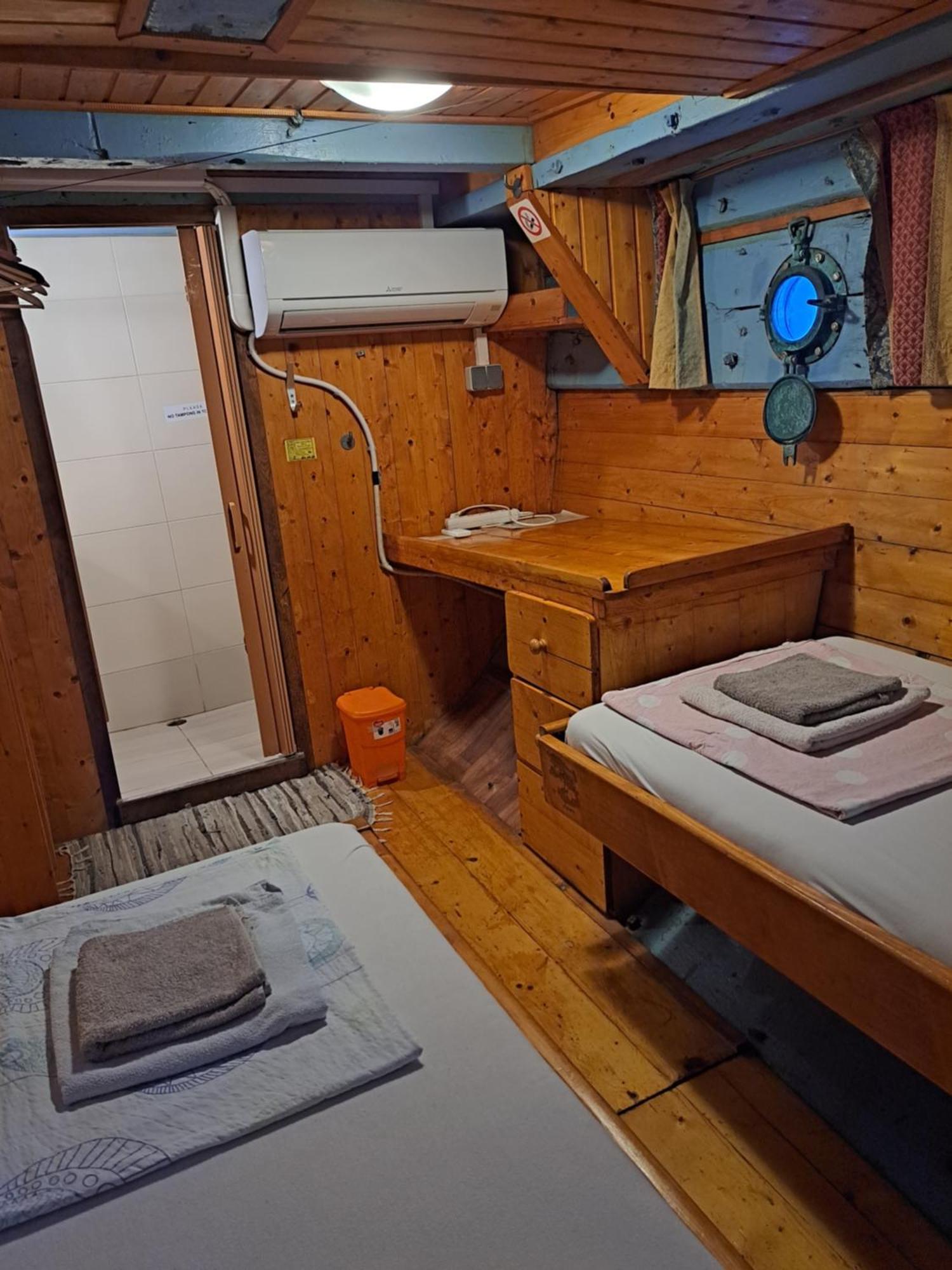 Boat & Breakfast Hotel Умаг Екстериор снимка